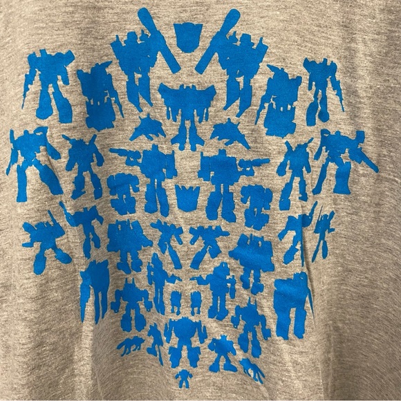 Transformers Super 7 men’s tee Autobots and Decipticons men’s tee Size XL - Picture 2 of 5